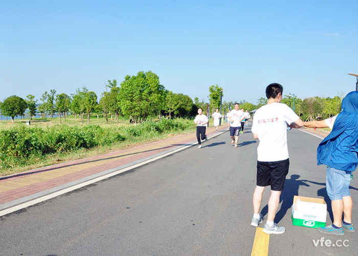 后勤服務組的人員 后勤服務組的人員